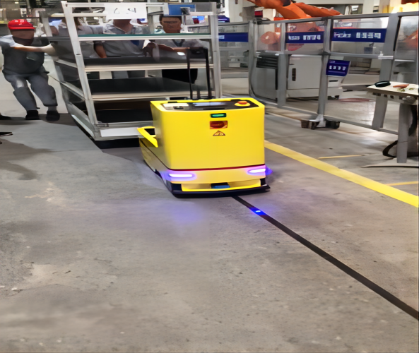 單向尾端牽引式AGV應(yīng)用