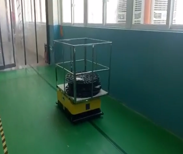 磁條導(dǎo)航雙向背負(fù)式AGV應(yīng)用